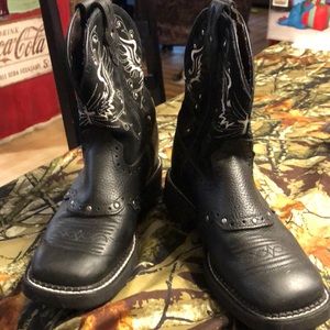 Justin women’s boots